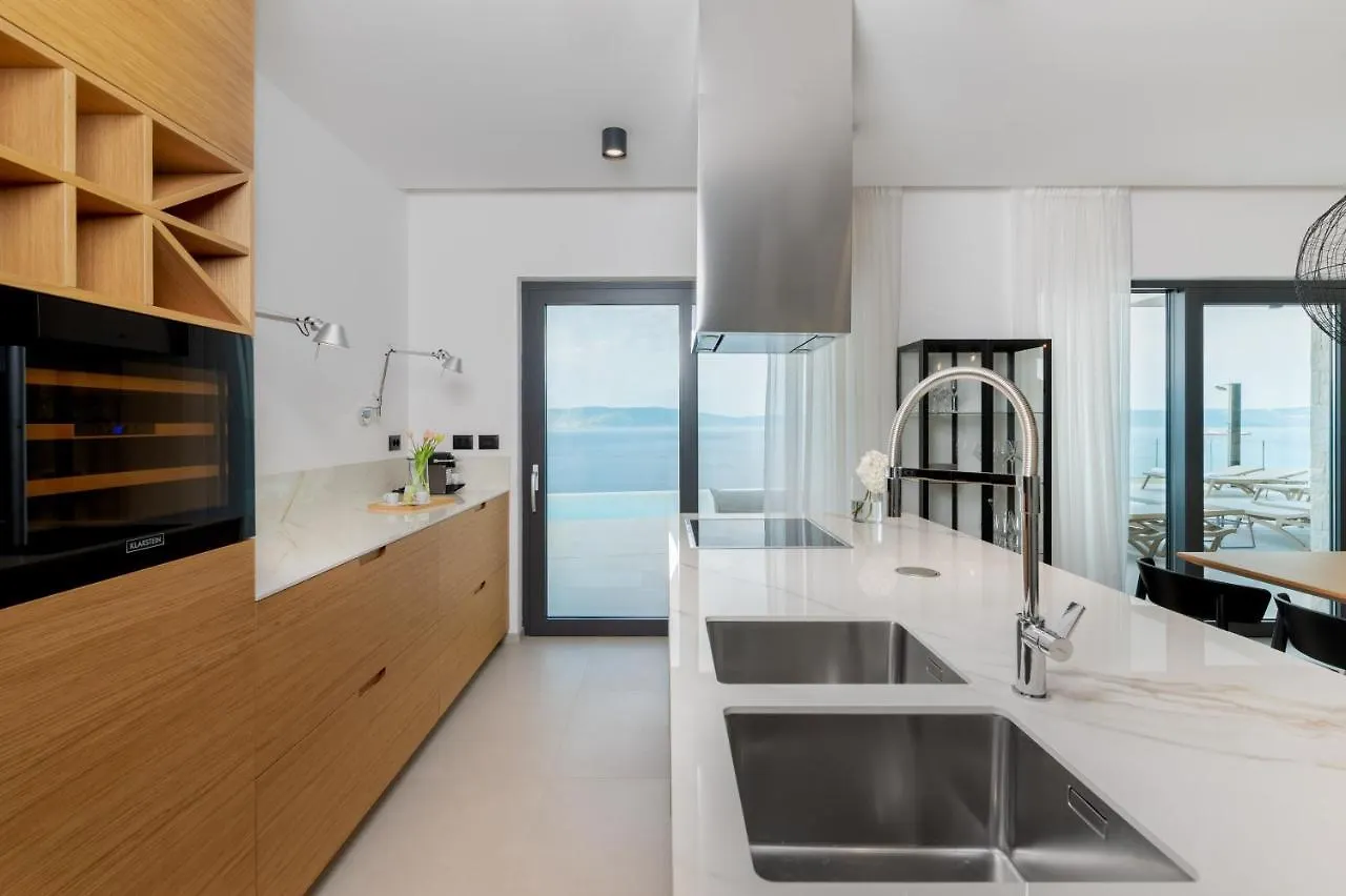 Villa Rovni Labin  0*, Labin (Istria)